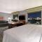 Hampton Inn & Suites Las Vegas Convention Center - No Resort Fee