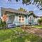 Quaint Galveston Vacation Home - Central Location!