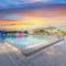 Best Stay - Rooftop Pool - Broad - walk - Near Beach