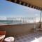 Clodia, terrazza vista mare e posto auto a soli 50 m dal mare! by Alfareal