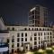 3 rooms 2 bathrooms 2 toilets new apartment center of Düsseldorf underground parking space contactless self check-in