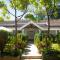 Marlihill Bungalow - A CGH Earth SAHA Experience