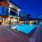 Casa Oliva City 1 with Sauna Pool Patio & BBQ