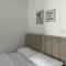 Rent rooms Loren