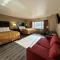 Rodeway Inn & Suites Madison East