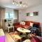 GuestFirst- Relax by the Sea 4 Min to Beach FREE Parking