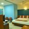 Cubbon Suites - 10 Minute walk to MG Road, MG Road Metro and Church Street