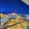 MGM Signature-08-801 1Br2Ba F1 Strip View Balcony