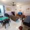 Kota 3BR Townhouse 5 Pax by Jeffery Lam Home Management