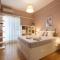 Modern 2BD apartment next to Acropolis