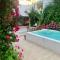 Patios del Agua