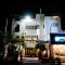 Hotel Cresent - Near Assi Ghat