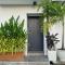 [New] Backlane Elegance 5pax Near Jonker 800m