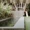 Gorgeous 5 bedroom beach house. Dog/Kid Friendly.