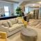 Modern Fully Renovated Suite & Loft in Downtown Trenton