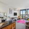 Seaside Studio Apartment in Frankston, Melbourne