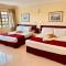 Carlton Hotel Seremban - Next to Terminal Bus Station