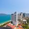 De' Lora GoldCoast & Center Apartment