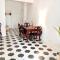 Stylish City Flat Near Promenade