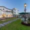 The High Garden Hotel