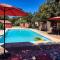Villa Dervonnae, la Provence à l'ombre des Chênes