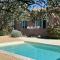 La Villa Tanamera, très jolie maison piscine, à 2 pas du centre-ville