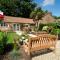 Coastal Hidden Gem - Twin en-suite room with garden