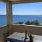 Apartments GIOVANNI (by the sea)