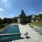 Meublé de charme dans manoir avec piscine en Touraine