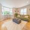 2 Roseland Apartment