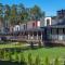Modern and Comfortable Townhouse, 5 min from the sea