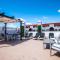 Charm Apartment T2 with Big Private Terrace Self check-in