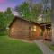Blue Rose Cabins - Lincoln Log Cabin