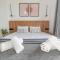 Airy Flat at Xenios Avlais