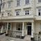 Superb flat near Victoria station
