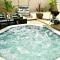 Villa grande terrasse avec jacuzzi