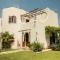 White VILLA in San Felice, Oasis Steps from the SEA