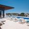 2-Bed with Pool, Gym, Parking and Balcony DUPLICATE