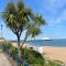 "The Eastbourne" Pet Friendly Seafront Apartment
