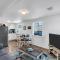 Belmar Beach Bungalow 35 Blocks to Sand Fire Pit, Grill, 3 Beach Badges