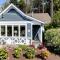 Woodland Cottage by Seabrook Hospitality