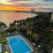 Seri Bulan Holiday Apartment Affordable 2BR Beachside Stay in Teluk Kemang, PD