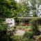 Bungalowvilla Robin Hill, met bostuin & design interieur