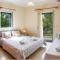 Nikis Country House - Lefkada BnB Private Parking