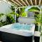 Séjour Détente! Jacuzzi + Jardin privés