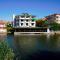 Olive Branch Hotel