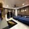 AR Homestay with Balcony Riverview
