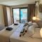 Roula Kotsonis Superior Apartments A