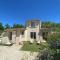 La maison en couleurs 3 étoiles, du calme à 10 minutes d'Avignon
