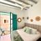 Old Town Blue Suite